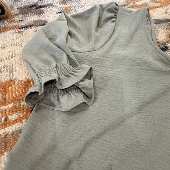 V Neck Tie Back Blouse Maurices soft green long sleeve dressy top elastic waist - Picture 3 of 8